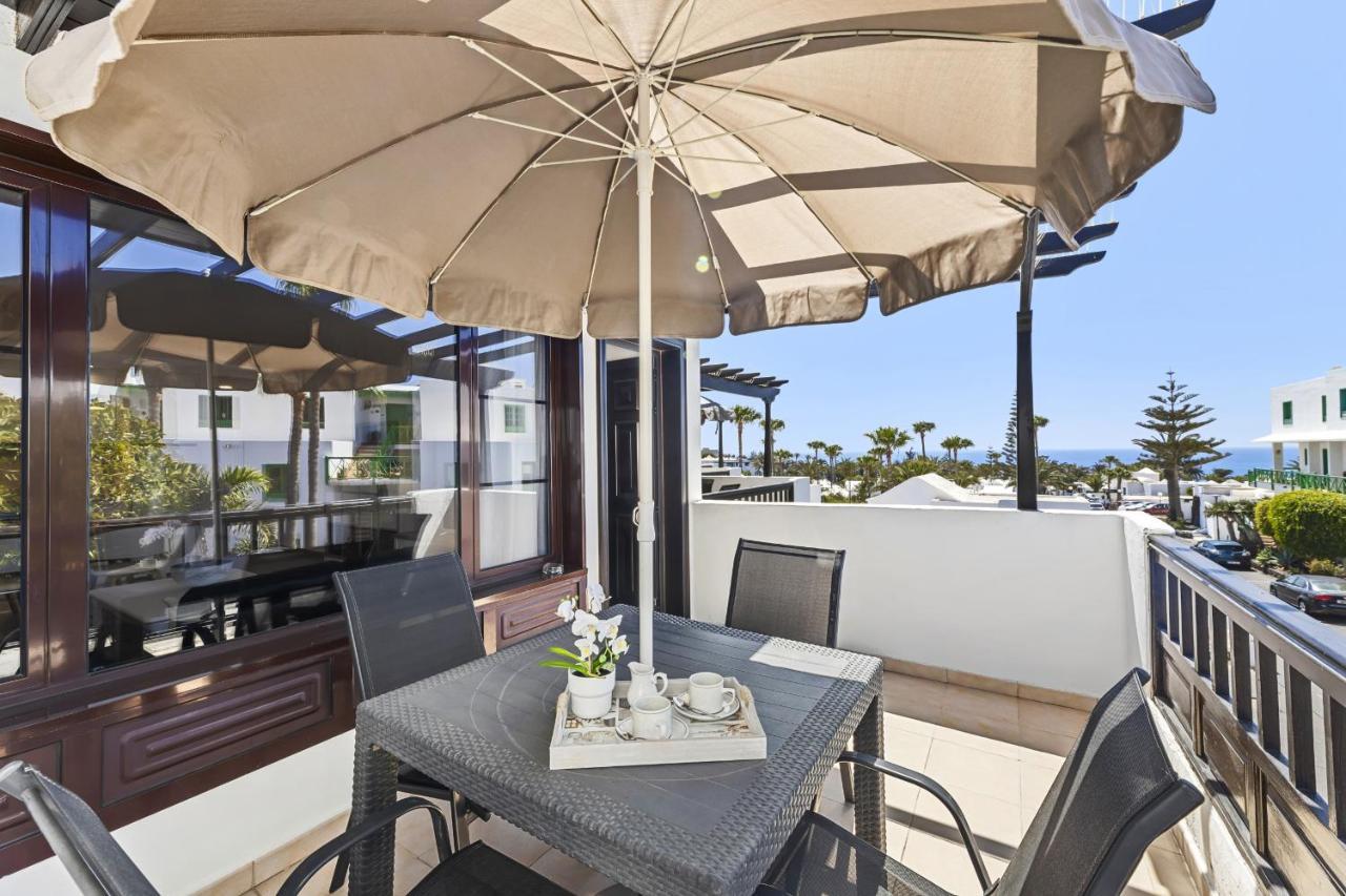 Casahost Bastian Boutique II Seaview Appartement Costa Teguise Buitenkant foto