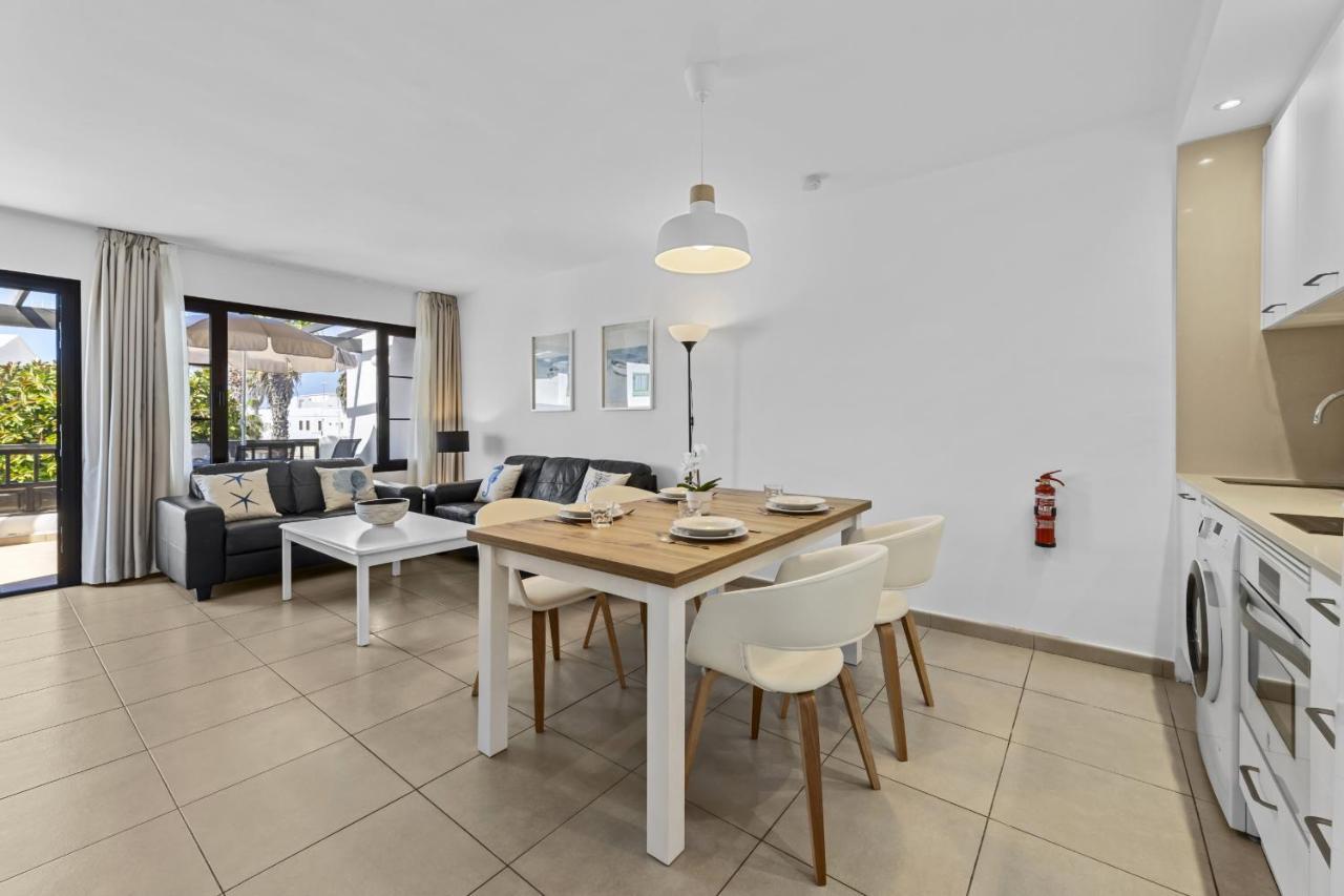 Casahost Bastian Boutique II Seaview Appartement Costa Teguise Buitenkant foto